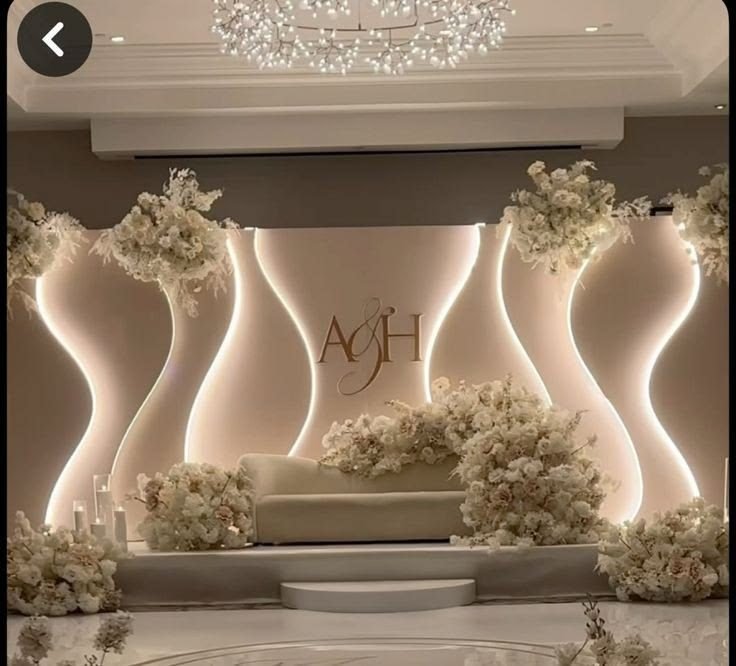 Wedding Stage 71